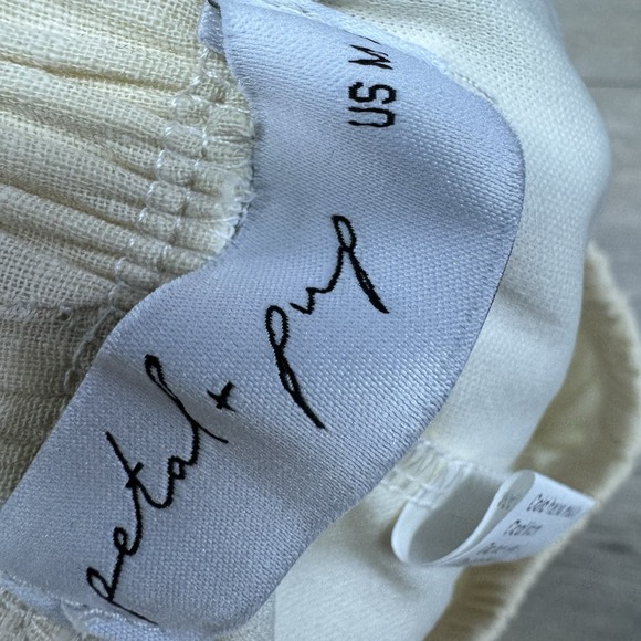 Petal & Pup Wilson Short Set Women's Sz M Preppy Ritzy - Picture 9 of 11